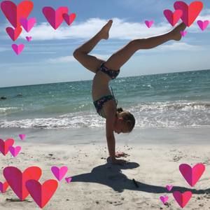 Meet your Posher, Brooke